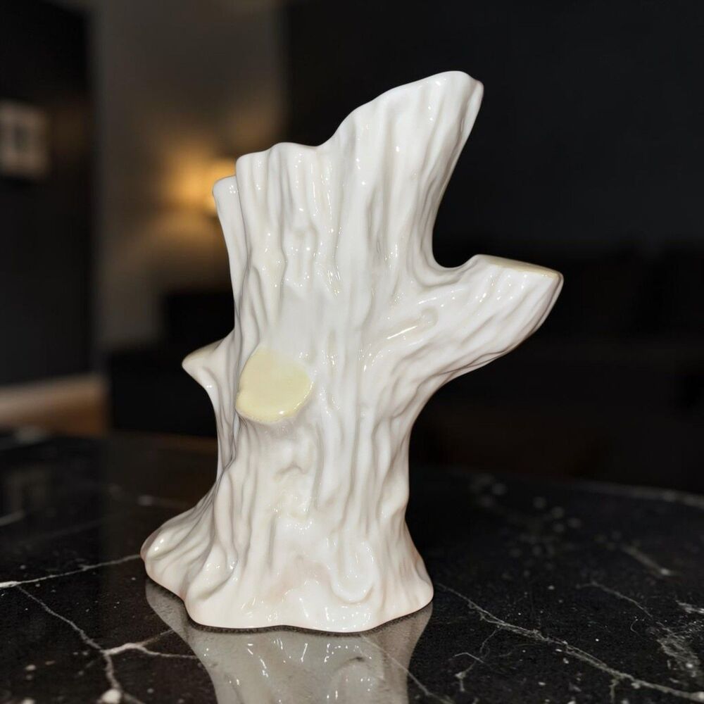 Belleek Tree 1926–1946 Tree Trunk Stump Shaped Off White Porcelain 6.5" Vase